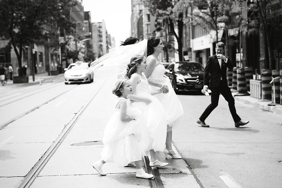 Bride walking with her wedding party